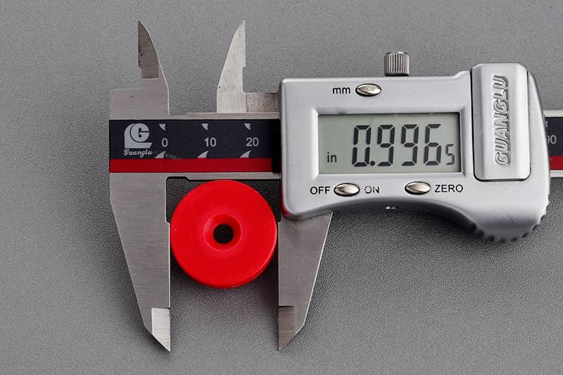 D25mm Plastic Coated Neodymium Magnet with Countersunk Hole with bolt and nuts